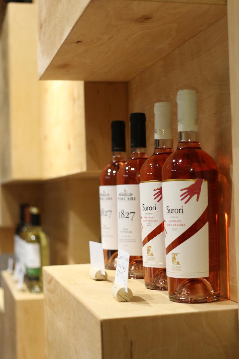 Wine Hotel キシナウ エクステリア 写真