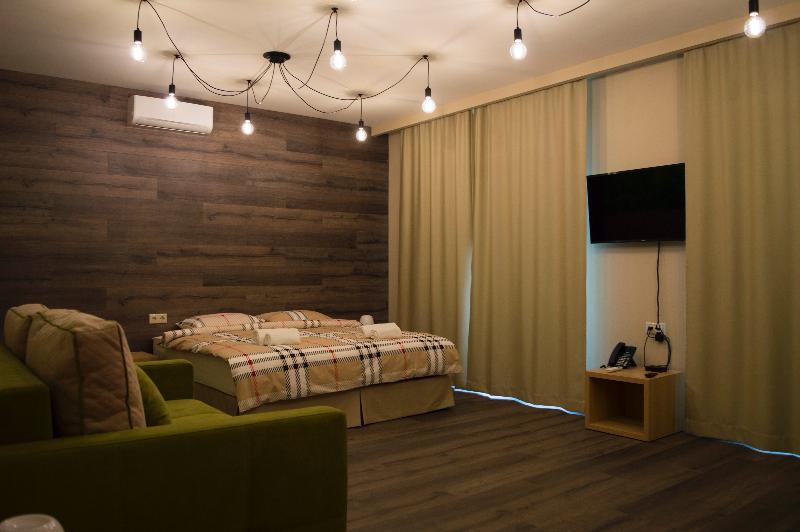 Wine Hotel キシナウ エクステリア 写真