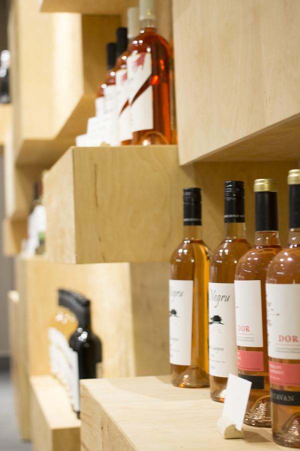 Wine Hotel キシナウ エクステリア 写真