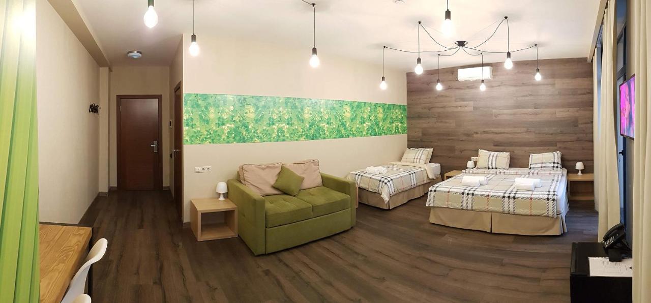 Wine Hotel キシナウ エクステリア 写真