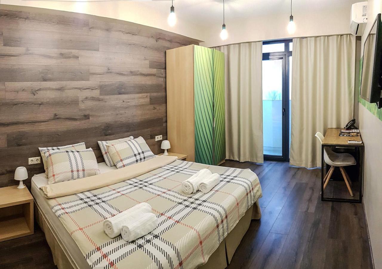 Wine Hotel キシナウ エクステリア 写真