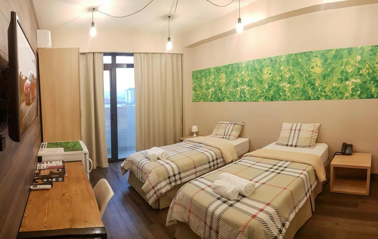 Wine Hotel キシナウ エクステリア 写真
