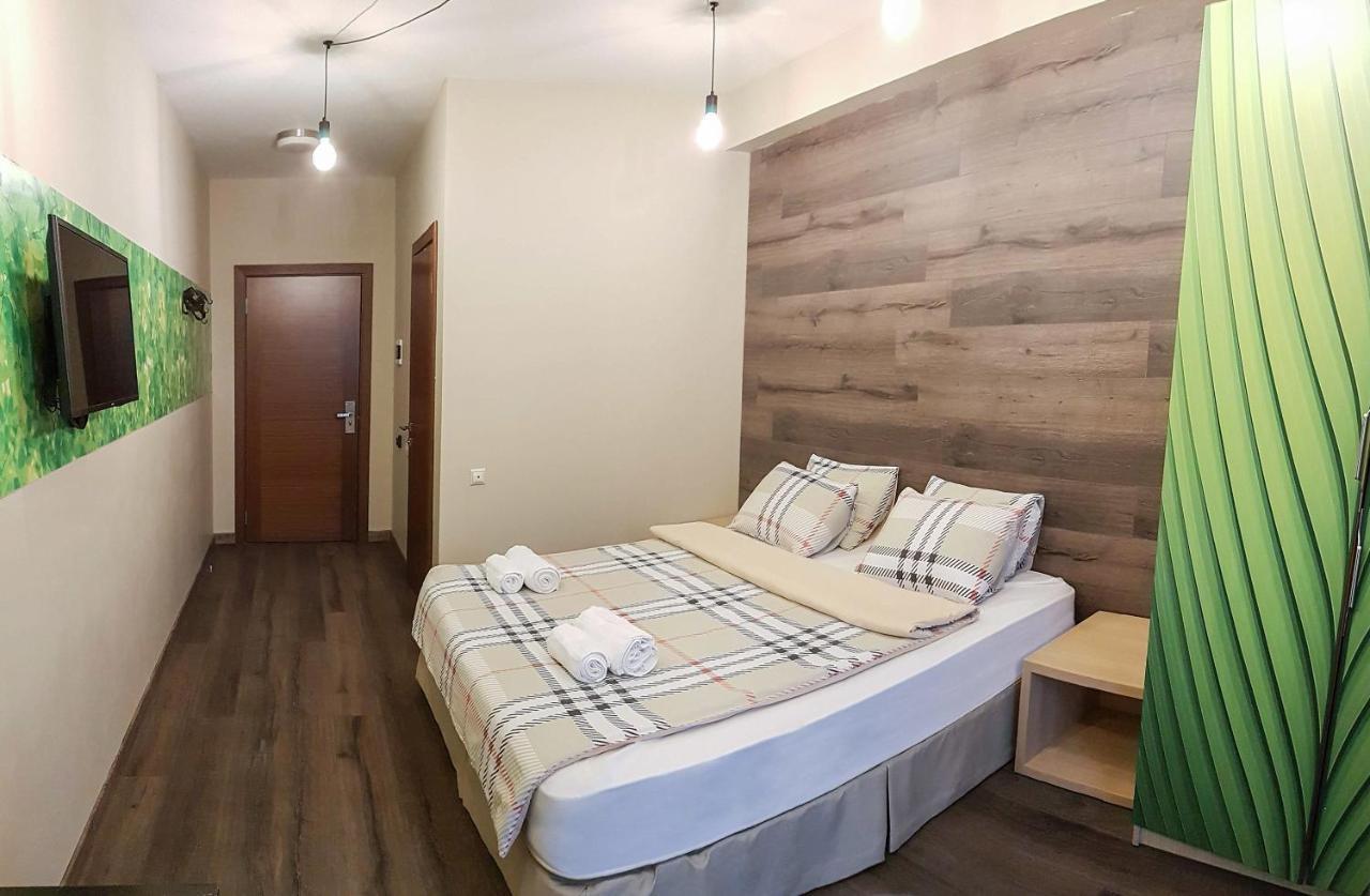 Wine Hotel キシナウ エクステリア 写真