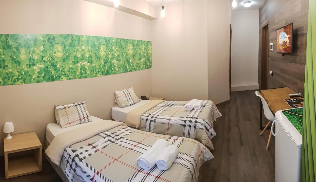 Wine Hotel キシナウ エクステリア 写真