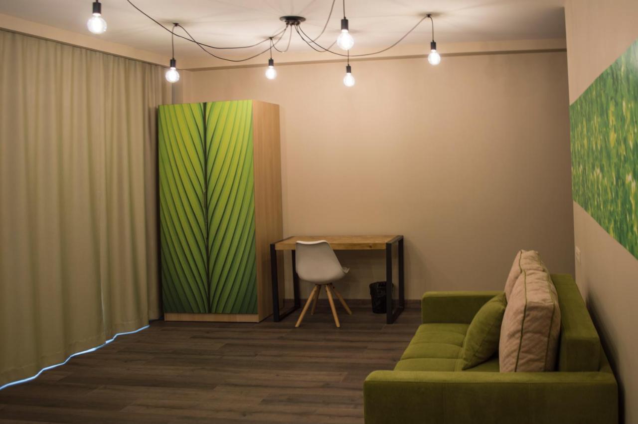 Wine Hotel キシナウ エクステリア 写真